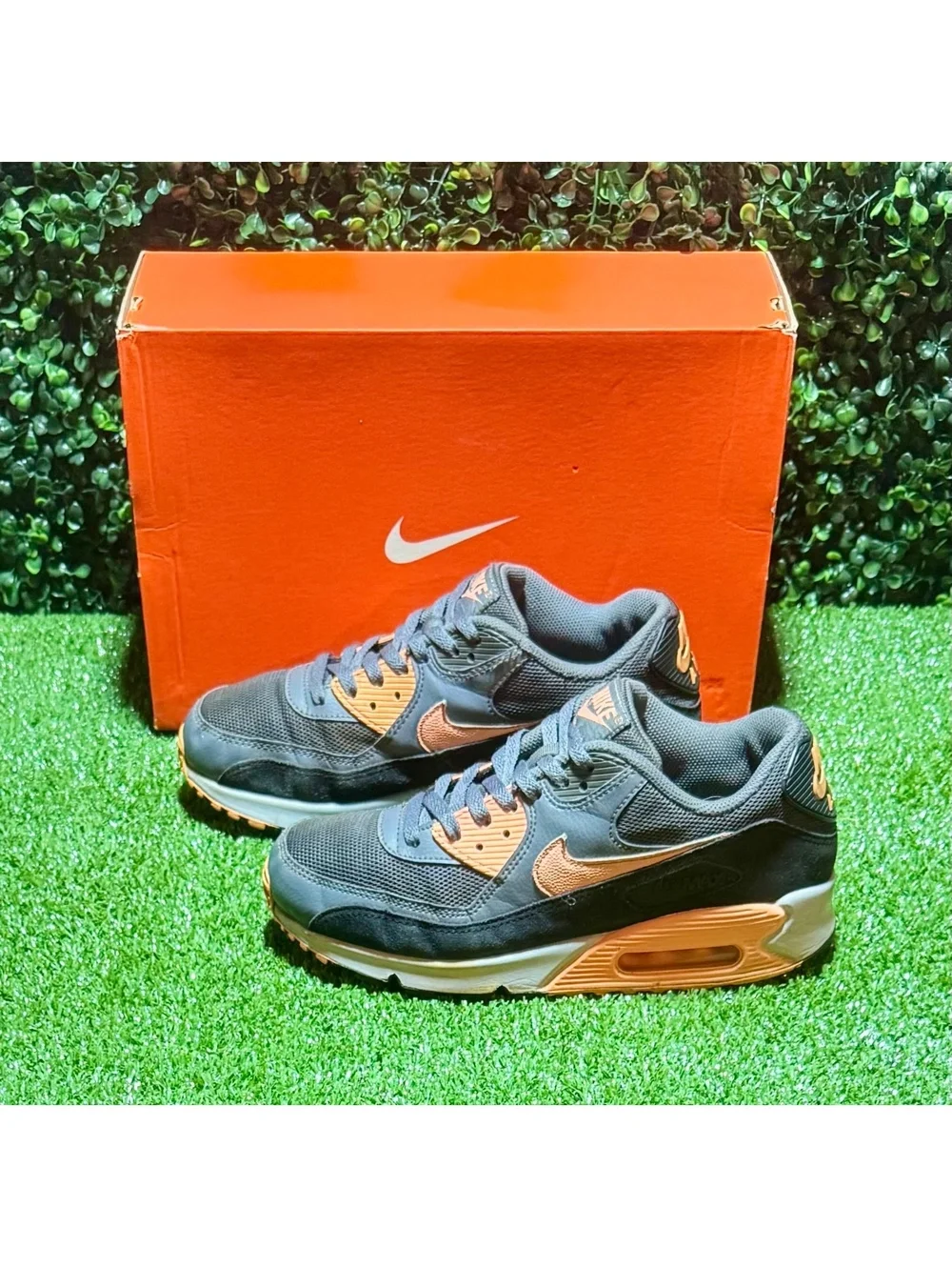 Nike Air Max 90 Black Grey Orange Women’s Size 9.5 Sneakers